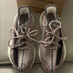 Yeezy Boost 350 Zion